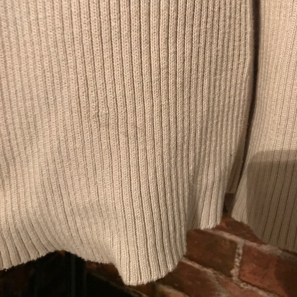 Lady’s cardigan with hood - Picture 4 of 4