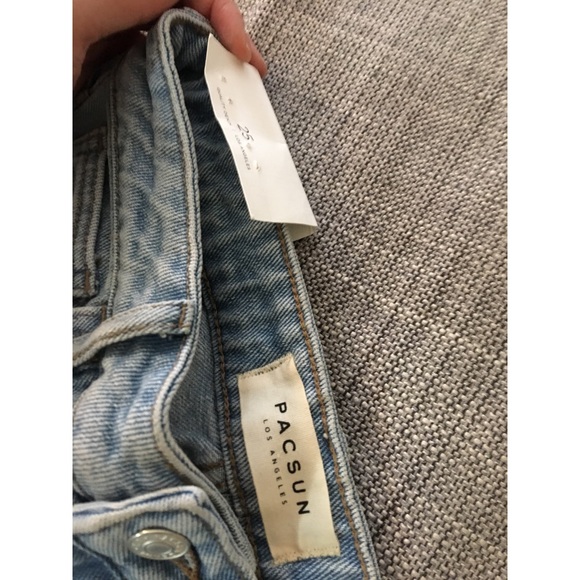 Steve Blue Mom Jeans - Picture 4 of 6