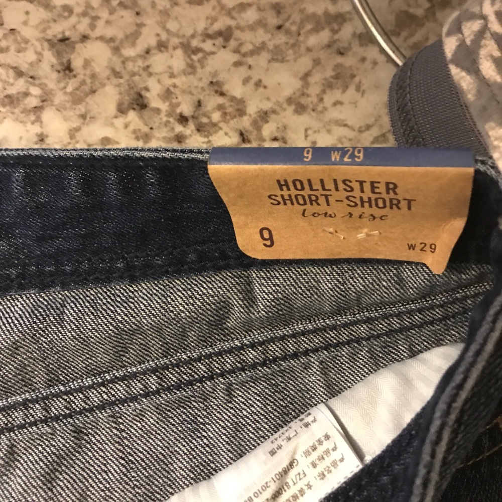 Hollister shorts size 9 (SOLD) - Picture 4 of 4
