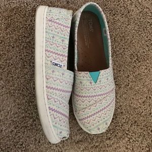 Toms shoes