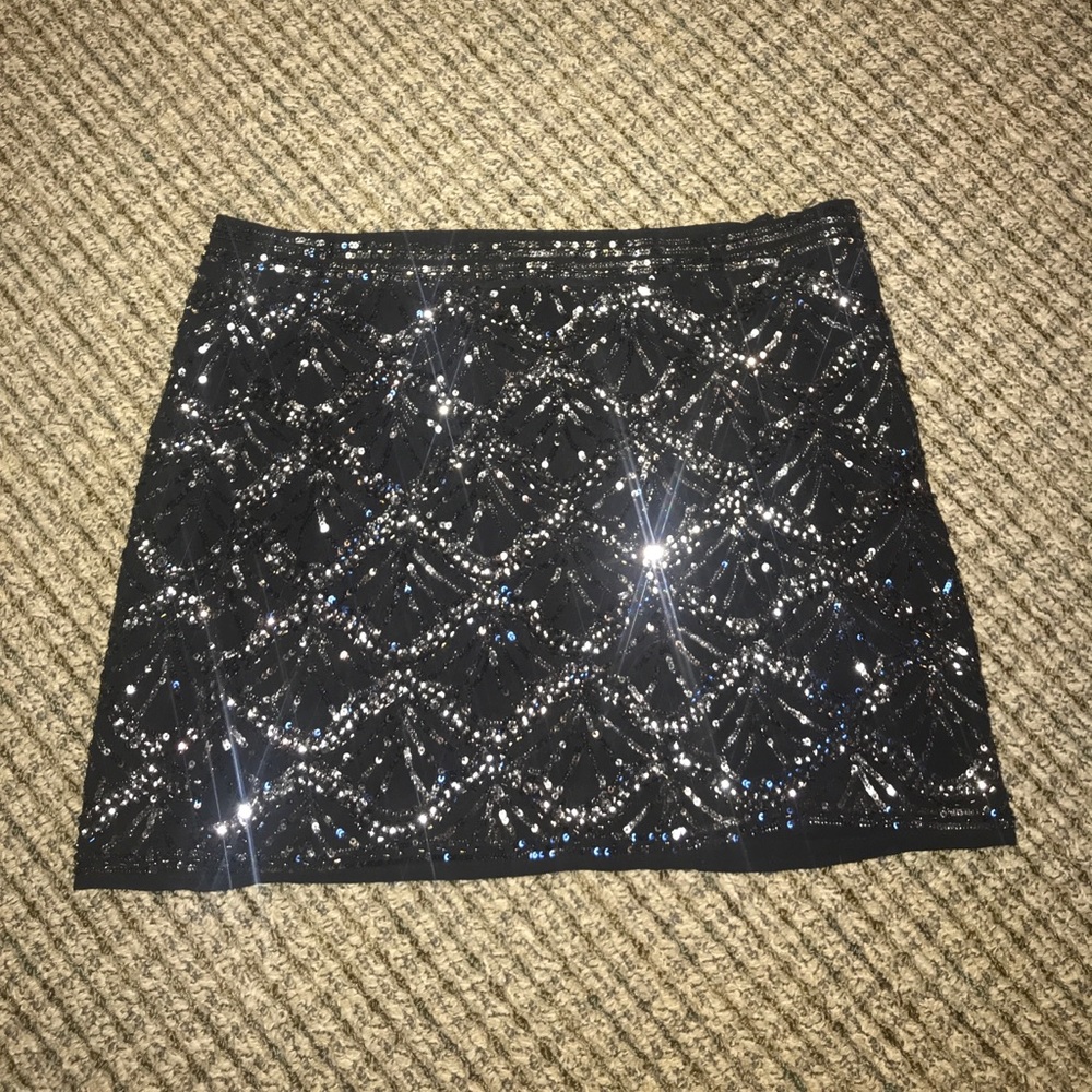 Forever 21 Black Double-Sided Sequined Mini Skirt