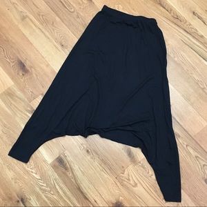 Women's hammer pants, size medium, black