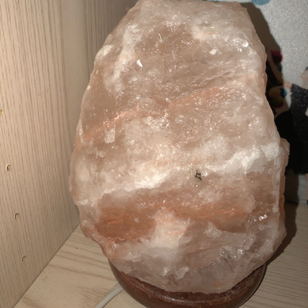 Salt rock lamp