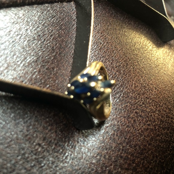 Authentic sapphire ring, size 5.5, $999, preloved - Picture 6 of 6