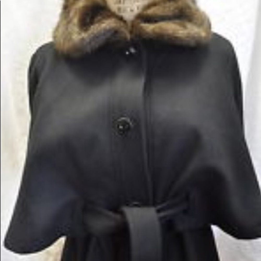Betsey Johnson Black Cape Coat w/ Faux Fur Collar