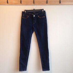 White House Black Market skinny Jeans size 2