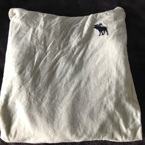 Abercrombie & Fitch pullover