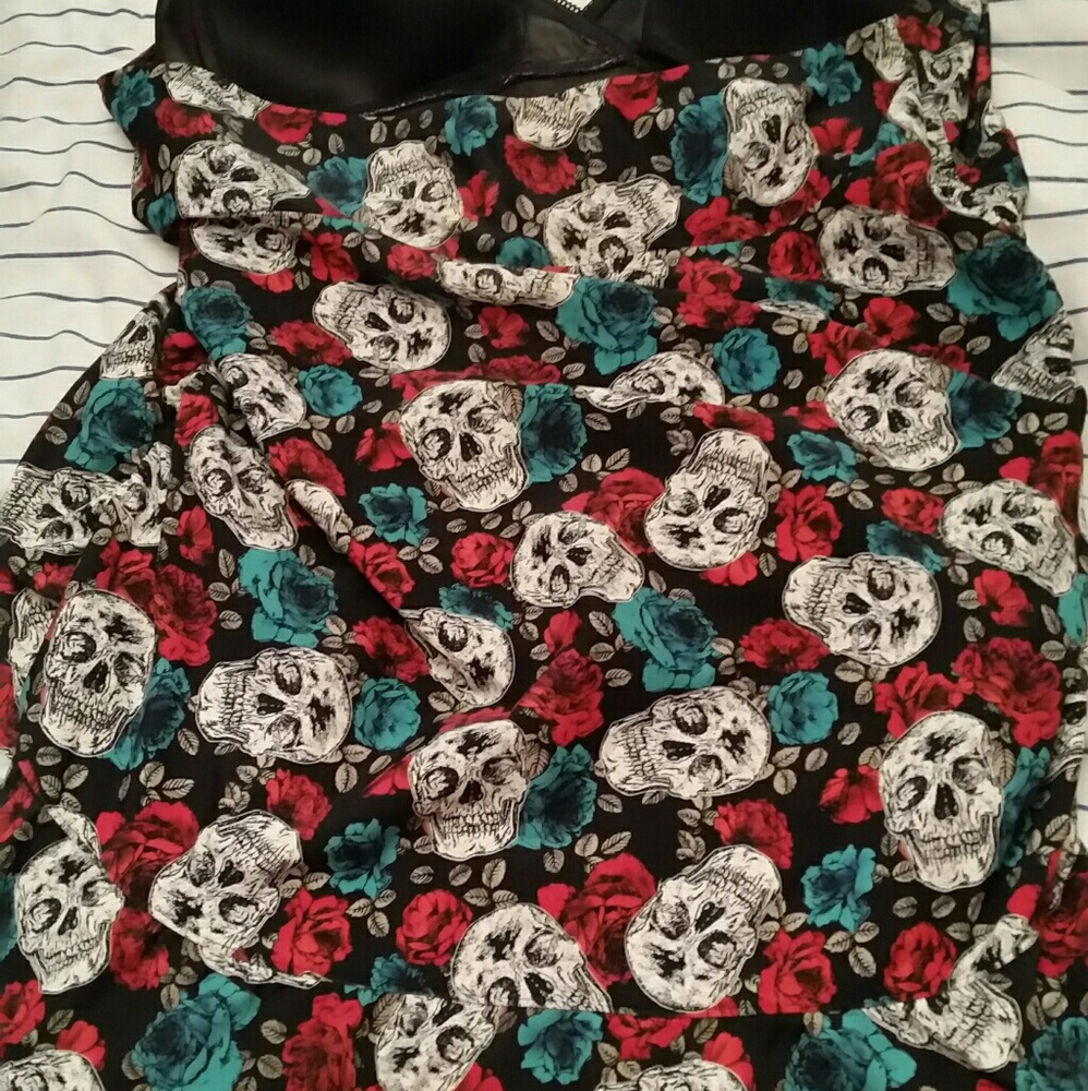 Torrid size 4x swim top and bottoms