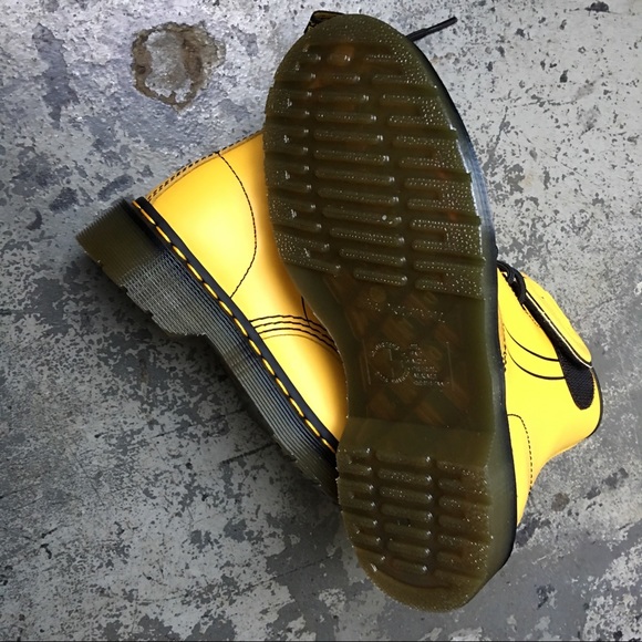 Dr. Martens X Adventure Time 8-Eye Boots - Picture 3 of 4