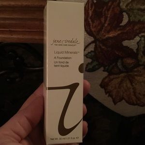 Jane iredale liquid mineral -honey bronze