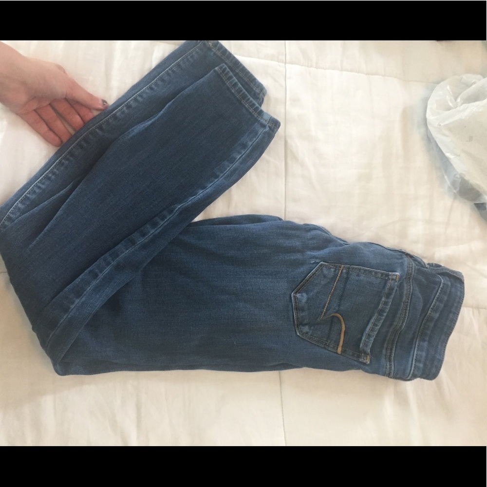 American Eagle Size 4 Jegging Skinny Jeans