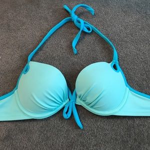 Victoria’s Secret 32a bikini top