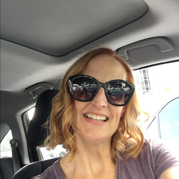 Meet your Posher, Charlotte - Picture 1 of 1