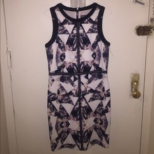 Vince Camuto Dress