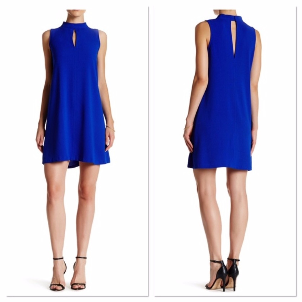 NWOT Everyday Basics Keyhole Swing Dress