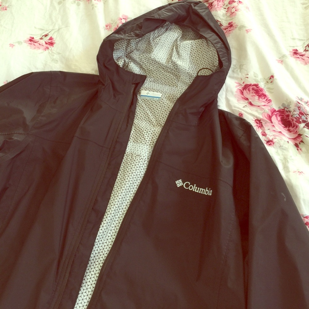 ☔️ COLUMBIA WATERPROOF JACKET ☔️