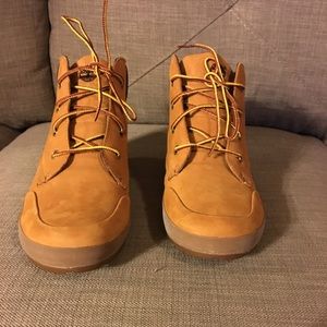 NWT Timberland ladies boots