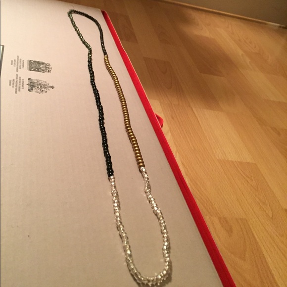 Beaded bracelet with multiple different beads - Picture 3 of 3