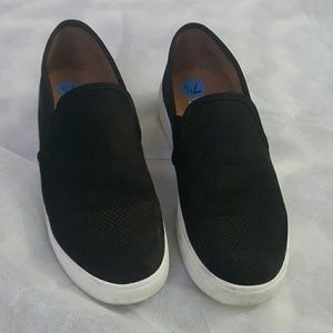 Steve madden slip on shoes