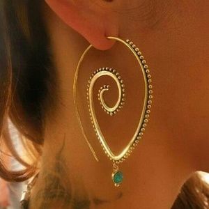 Retro Hoop Earring