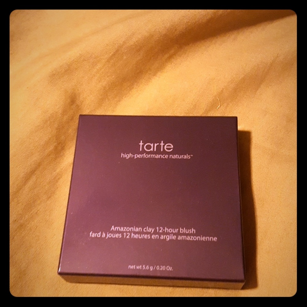 Tarte Amazonian clay blush in shade blushing bride