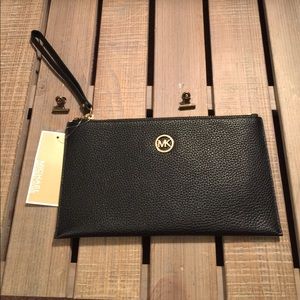 Michael Kors clutch/wristlet