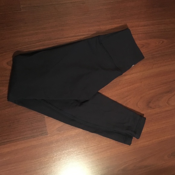 Lululemon Wunder Under Full Length Leggings - Picture 3 of 8