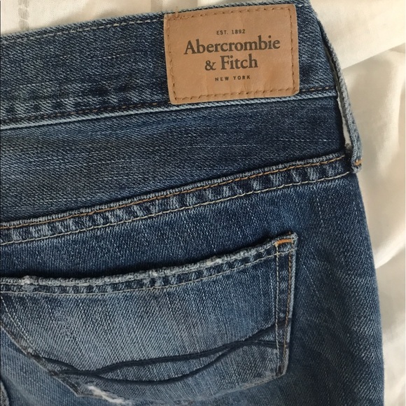 Abercrombie&Fitch distressed jeans. - Picture 3 of 4