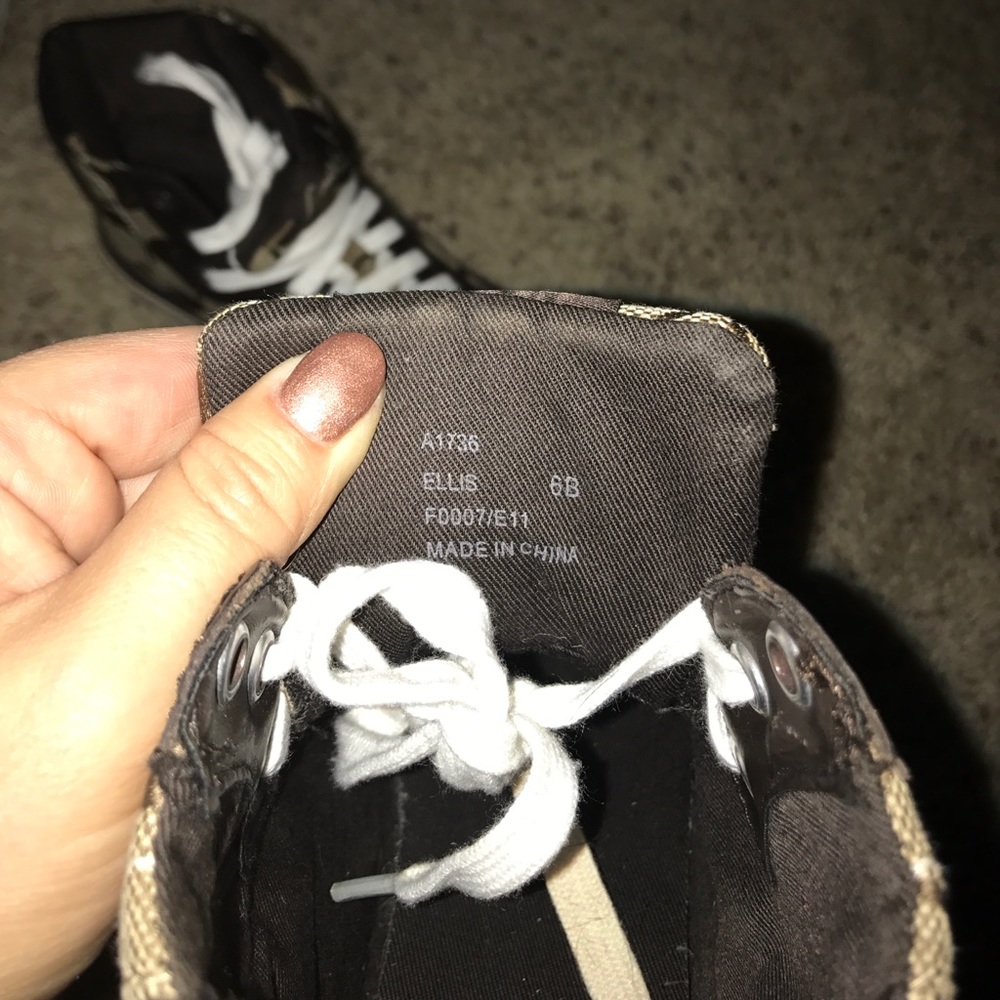Coach Ellis Hi-Top Sneaker - Picture 4 of 4