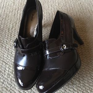 Brown dressy booties.