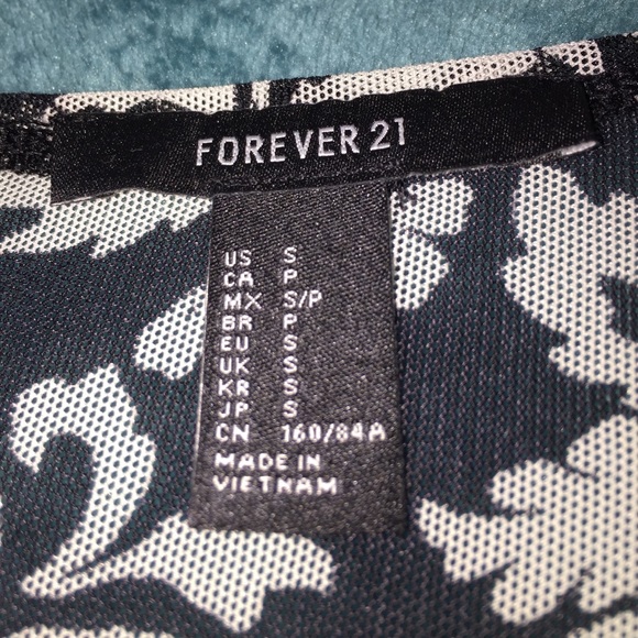 Dress❌SOLD❌ - Picture 4 of 4