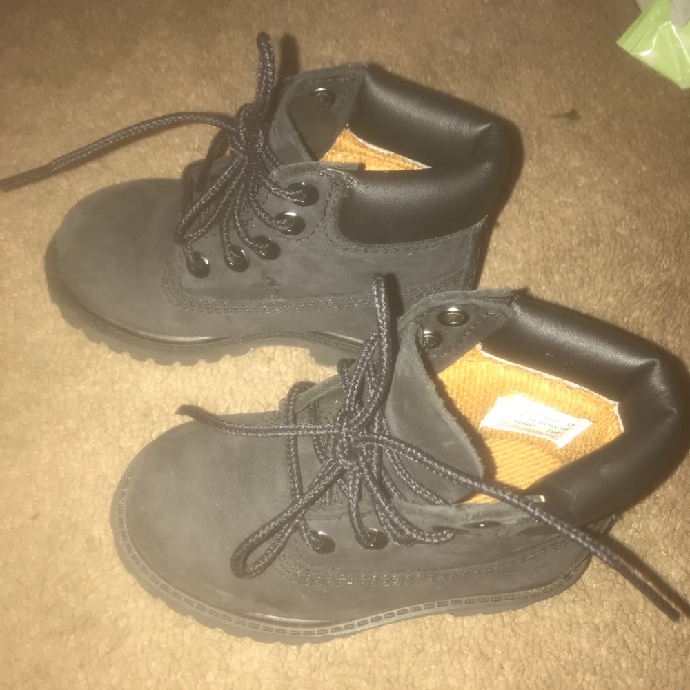 Infants timberland.