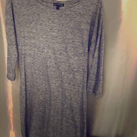 A dress that I got at EXPRESS. Only been worn 2x. - Picture 1 of 4