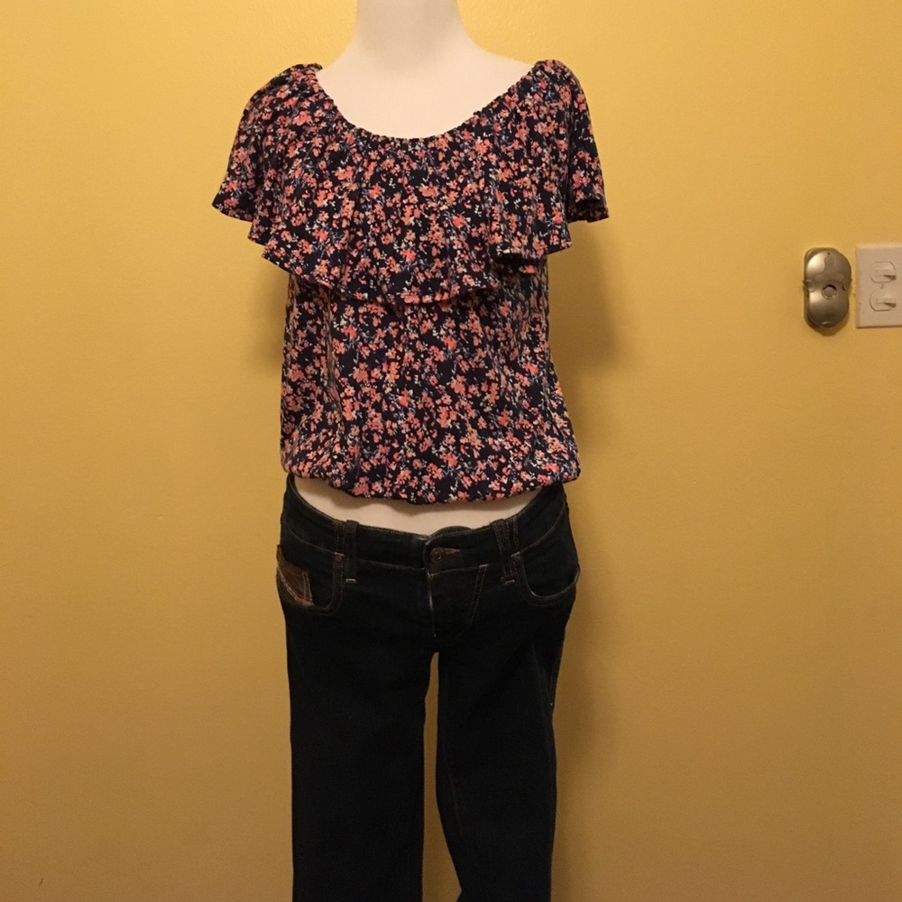 Belle du Jour x small sleeveless top