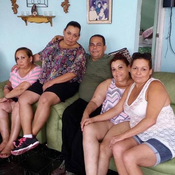 Meet your Posher, Carmen - Picture 1 of 1