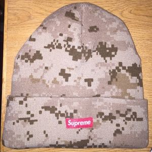 Supreme Digi Camo Beanie