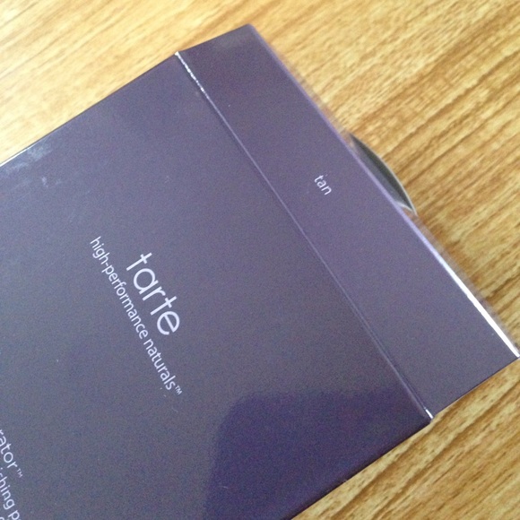 Tarte/Firm - Picture 7 of 8