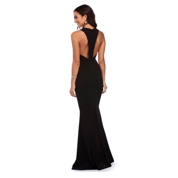 Dresses & Skirts - Black floor length formal ball gown!