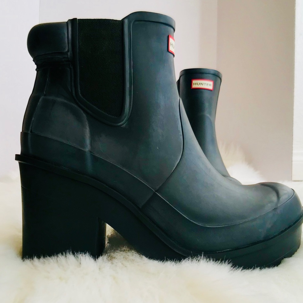 Hunter Original Block Boots in Swamp Green☔️🌤