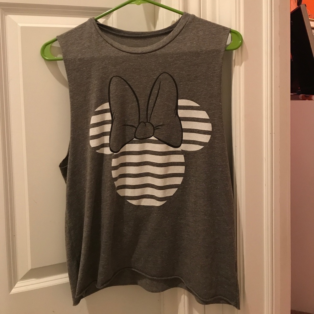 Cute Minnie mouse tank top!