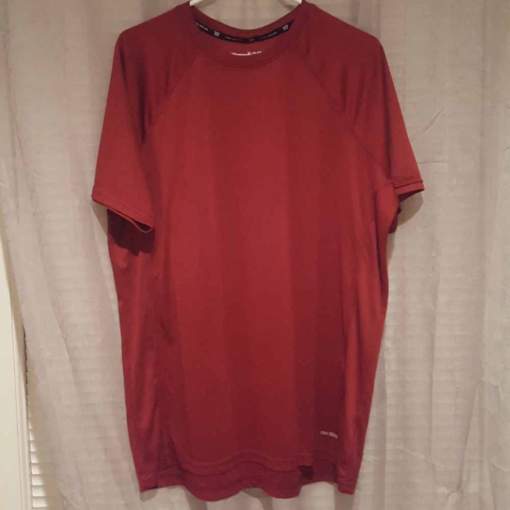 Men's XL drytek shirt