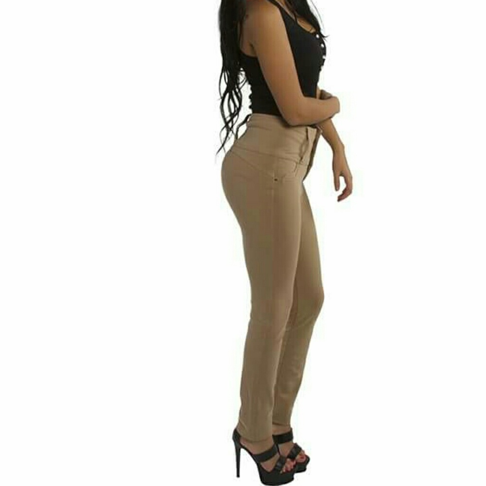 Brazilian Push Up Levanta Cola Skinny Jeans