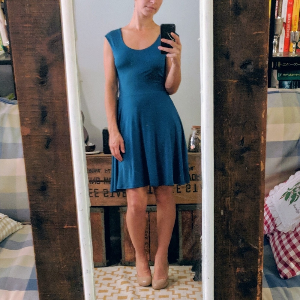 Four dresses in one! Reversible Betabrand dress