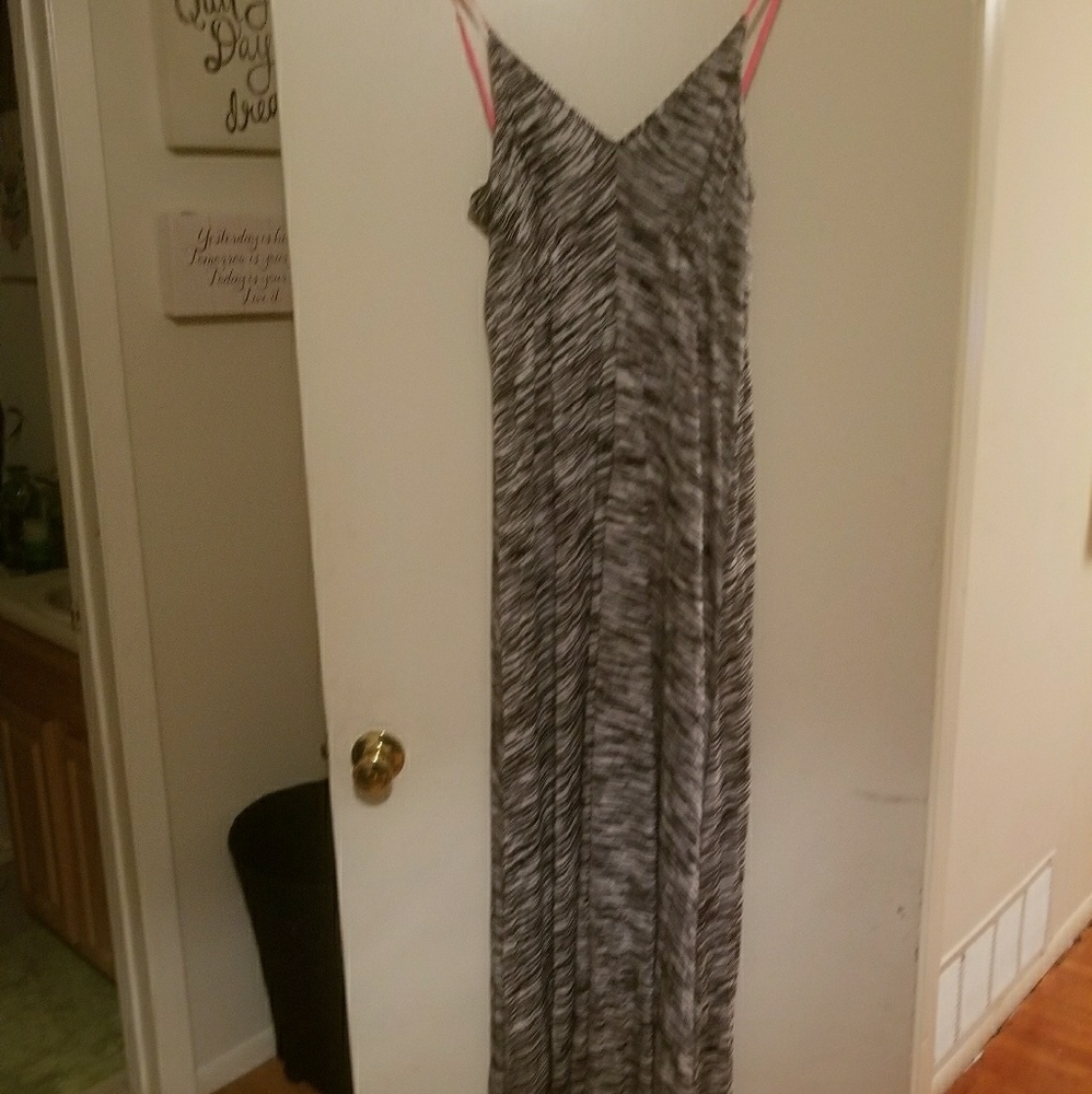 Eight sixty maxi dress