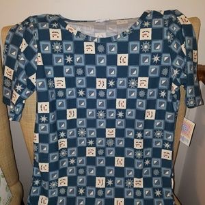 HTF NWT Snowmen and Snowflake LuLaRoe Gigi Tee