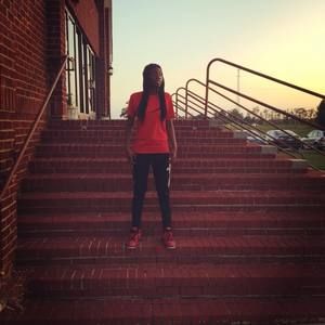 Meet your Posher, Maya