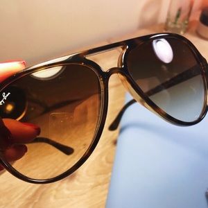 ✨Ray-Ban Cats 5000 Classic