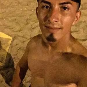 Meet your Posher, Rolando