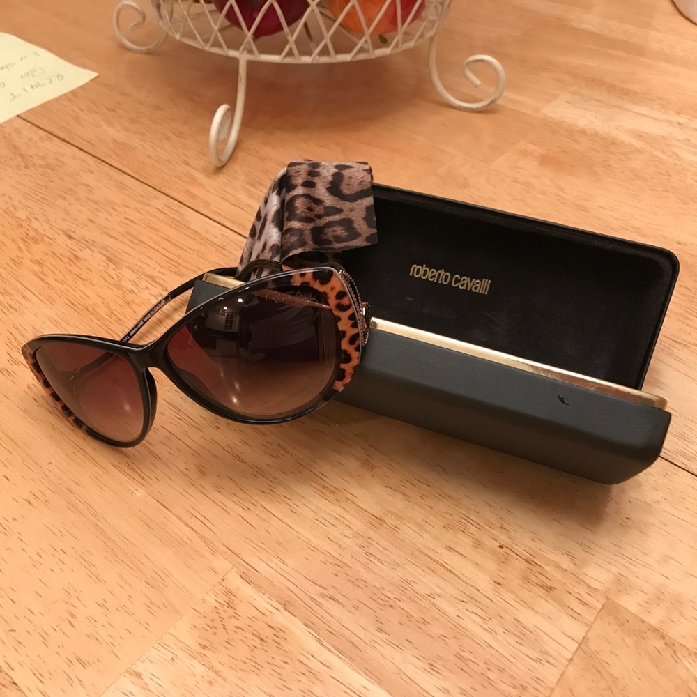 Roberto Cavalli sunglasses