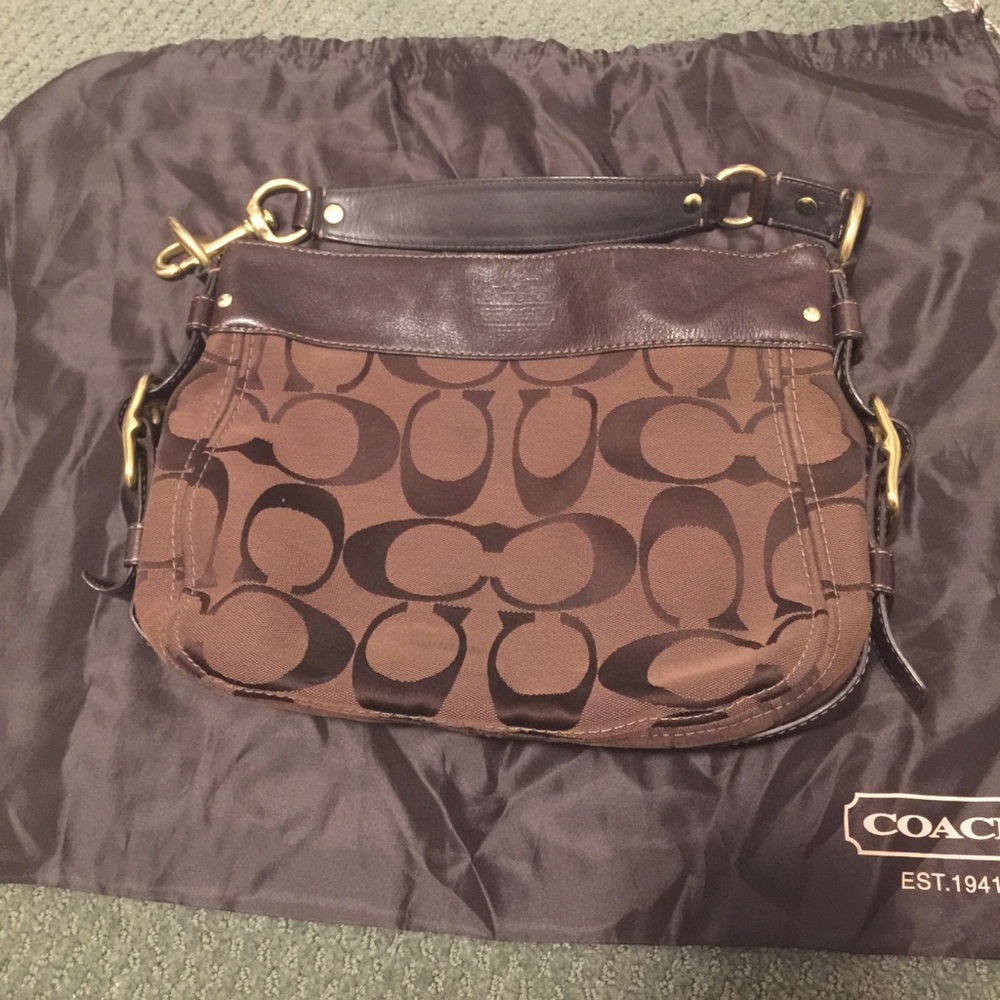 Beautiful Coach bag in like new condition!